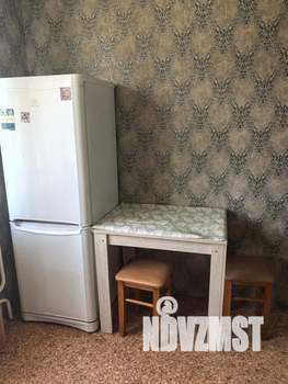 1-к квартира, посуточно, 38м2, 1/10 этаж