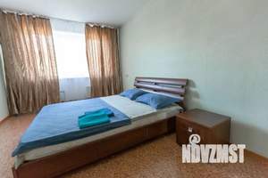 2-к квартира, посуточно, 42м2, 2/5 этаж