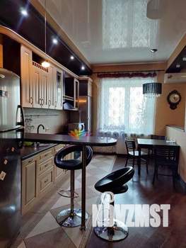 3-к квартира, на длительный срок, 104м2, 4/5 этаж
