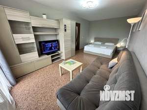 1-к квартира, посуточно, 38м2, 1/1 этаж