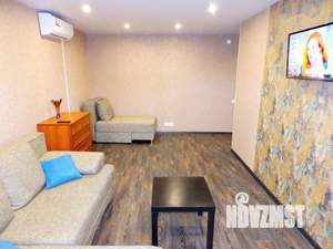 2-к квартира, посуточно, 40м2, 4/5 этаж