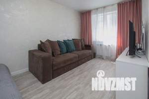 1-к квартира, посуточно, 40м2, 2/14 этаж