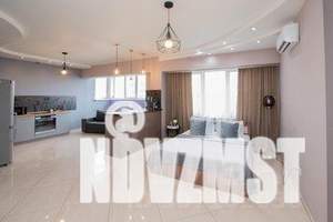 1-к квартира, посуточно, 55м2, 14/16 этаж