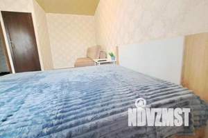 1-к квартира, посуточно, 32м2, 4/5 этаж