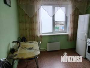 1-к квартира, посуточно, 38м2, 2/18 этаж