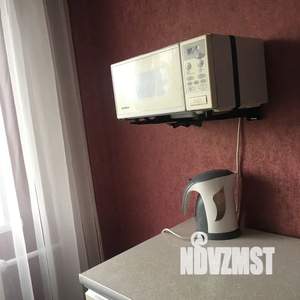 1-к квартира, посуточно, 40м2, 4/5 этаж