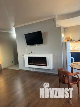 Студия квартира, посуточно, 45м2, 4/5 этаж