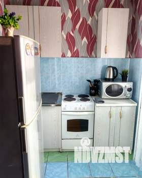 1-к квартира, посуточно, 35м2, 4/9 этаж