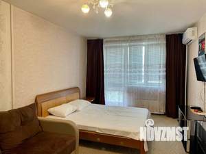 1-к квартира, посуточно, 38м2, 8/18 этаж