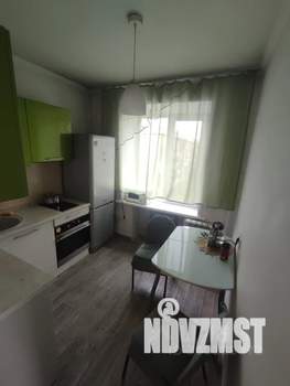 1-к квартира, посуточно, 38м2, 4/5 этаж
