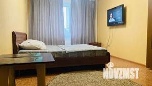 1-к квартира, посуточно, 50м2, 1/18 этаж