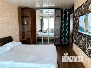 1-к квартира, посуточно, 35м2, 5/5 этаж