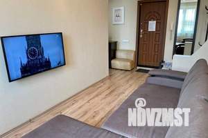 2-к квартира, посуточно, 47м2, 4/9 этаж