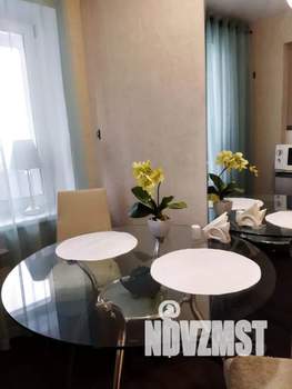 1-к квартира, посуточно, 32м2, 15/16 этаж