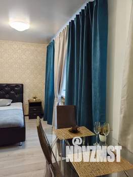 Студия квартира, посуточно, 32м2, 2/3 этаж