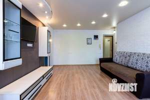 2-к квартира, посуточно, 44м2, 1/1 этаж