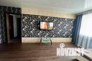 1-к квартира, посуточно, 35м2, 5/5 этаж