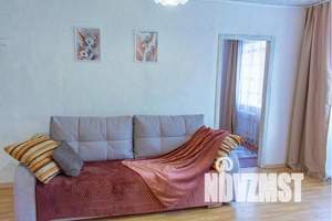 2-к квартира, посуточно, 43м2, 4/5 этаж