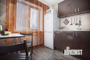 1-к квартира, посуточно, 40м2, 5/5 этаж