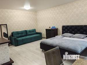 Студия квартира, посуточно, 36м2, 2/5 этаж