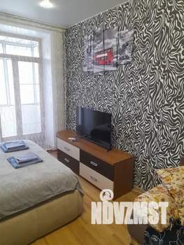 1-к квартира, посуточно, 38м2, 3/5 этаж