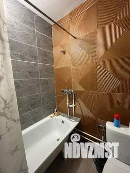 1-к квартира, посуточно, 35м2, 7/10 этаж