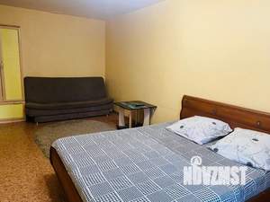 1-к квартира, посуточно, 50м2, 1/18 этаж