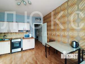 3-к квартира, на длительный срок, 95м2, 4/10 этаж