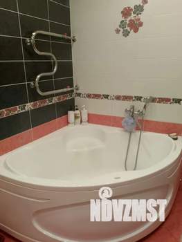 3-к квартира, посуточно, 60м2, 2/4 этаж