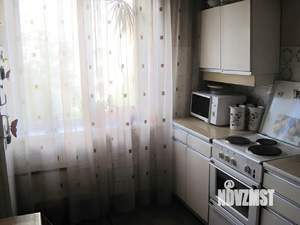 1-к квартира, посуточно, 42м2, 3/5 этаж