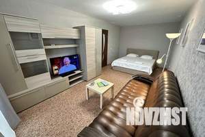 1-к квартира, посуточно, 39м2, 6/11 этаж