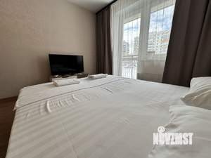 1-к квартира, посуточно, 38м2, 2/11 этаж