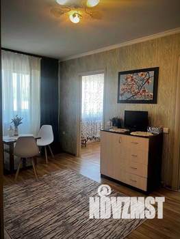 3-к квартира, посуточно, 47м2, 1/1 этаж