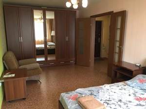 1-к квартира, посуточно, 35м2, 1/1 этаж