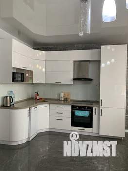 3-к квартира, посуточно, 90м2, 8/25 этаж