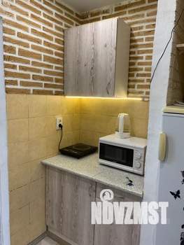Студия квартира, посуточно, 20м2, 2/5 этаж