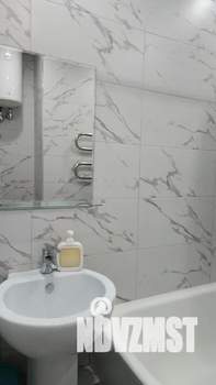 1-к квартира, посуточно, 42м2, 2/20 этаж