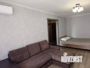1-к квартира, посуточно, 40м2, 1/10 этаж