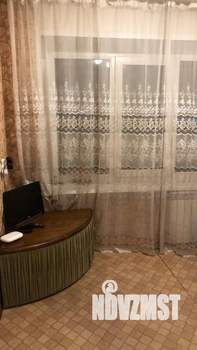 2-к квартира, посуточно, 40м2, 3/5 этаж