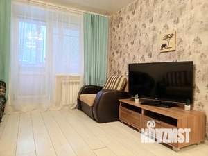 2-к квартира, посуточно, 50м2, 1/5 этаж