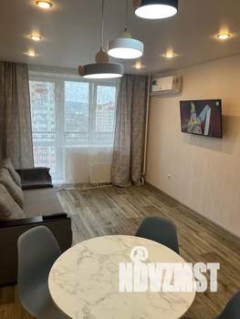 1-к квартира, посуточно, 39м2, 10/18 этаж