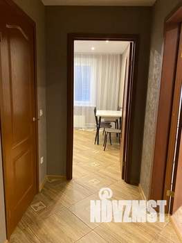 1-к квартира, посуточно, 38м2, 1/18 этаж