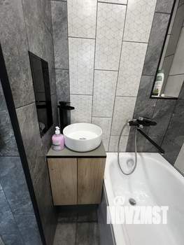 2-к квартира, посуточно, 40м2, 2/9 этаж