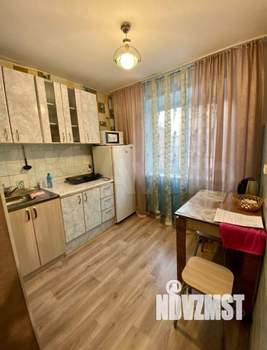 1-к квартира, посуточно, 32м2, 3/5 этаж