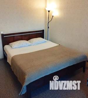 1-к квартира, посуточно, 50м2, 3/16 этаж