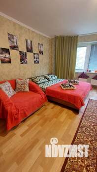 1-к квартира, посуточно, 38м2, 1/10 этаж