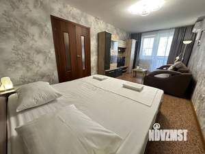 1-к квартира, посуточно, 39м2, 6/17 этаж