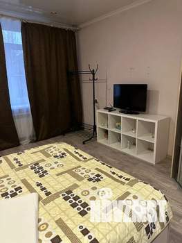 1-к квартира, посуточно, 44м2, 5/5 этаж