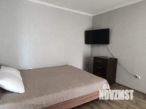 1-к квартира, посуточно, 40м2, 1/10 этаж