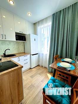 1-к квартира, посуточно, 33м2, 1/1 этаж